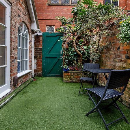 Monk Bar Garden Hideaway Villa York Kültér fotó